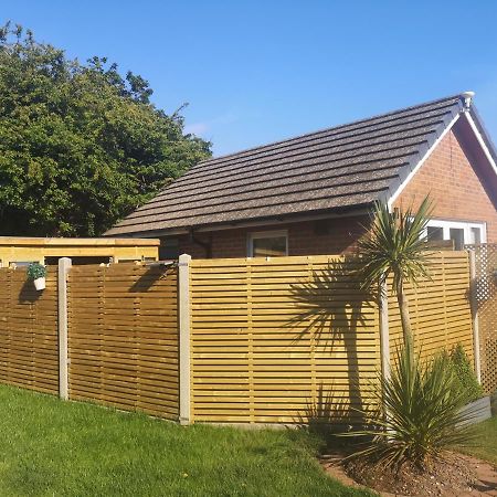 Grove Lodge Pembrokeshire Милфорд Хейвън Екстериор снимка